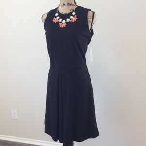 Sleeveless black midi dress